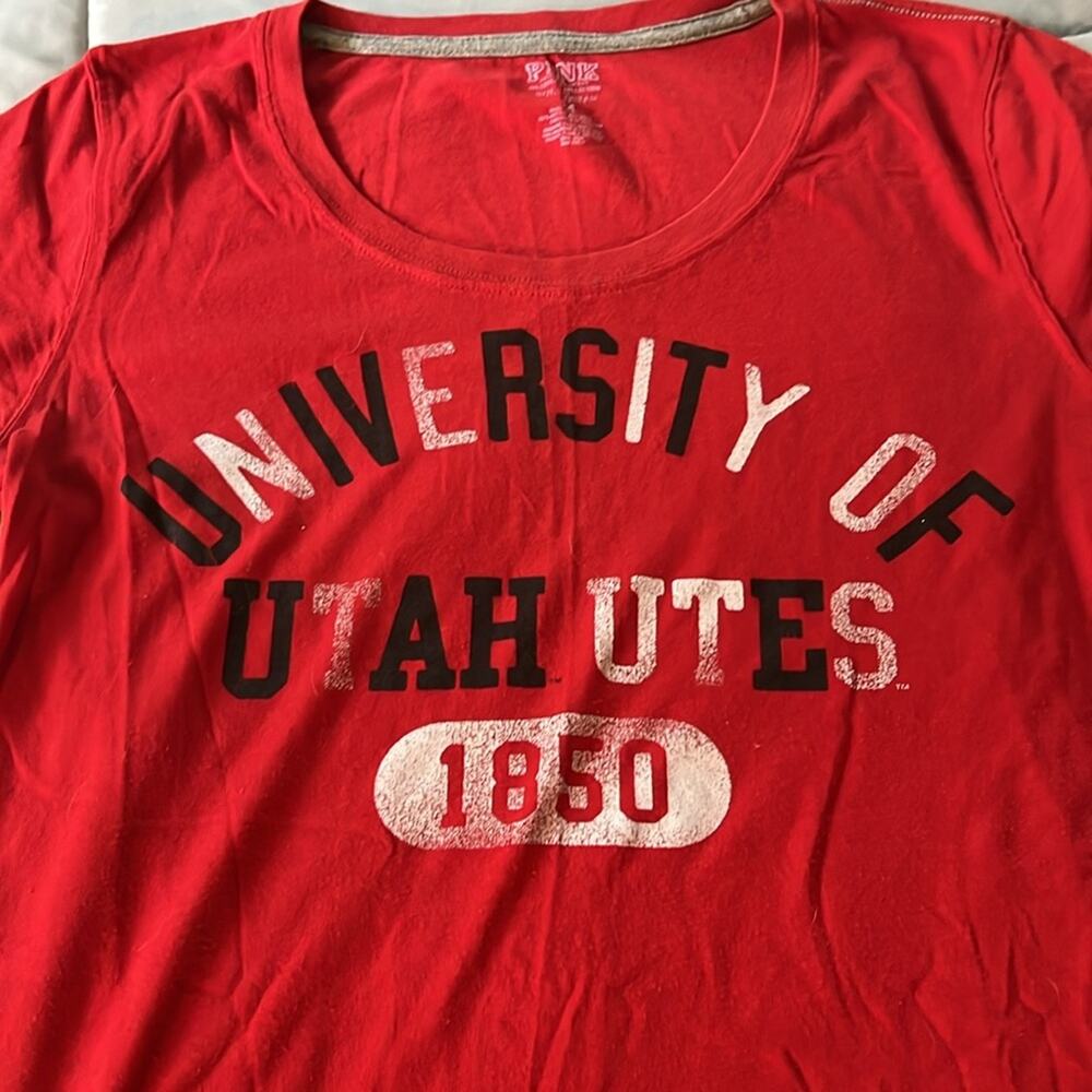 VS PINK Collegiate collection university‎ of Utah sz M 60% cotton 40% polyester￼ - Picture 2 of 5